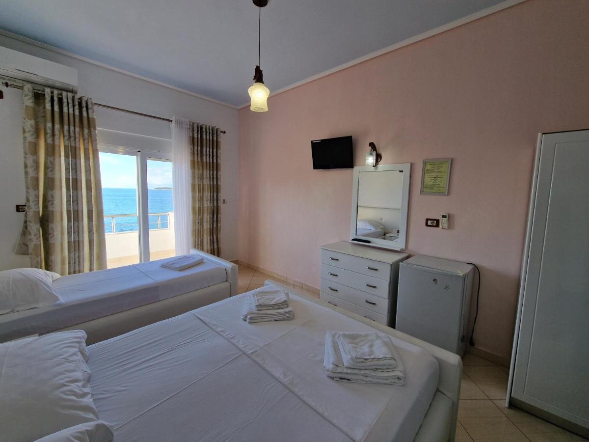 Hotel Artur Ксаміл Екстер'єр фото