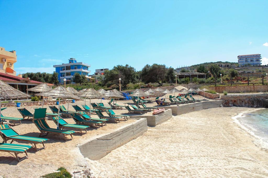 Hotel Artur Ксаміл Екстер'єр фото