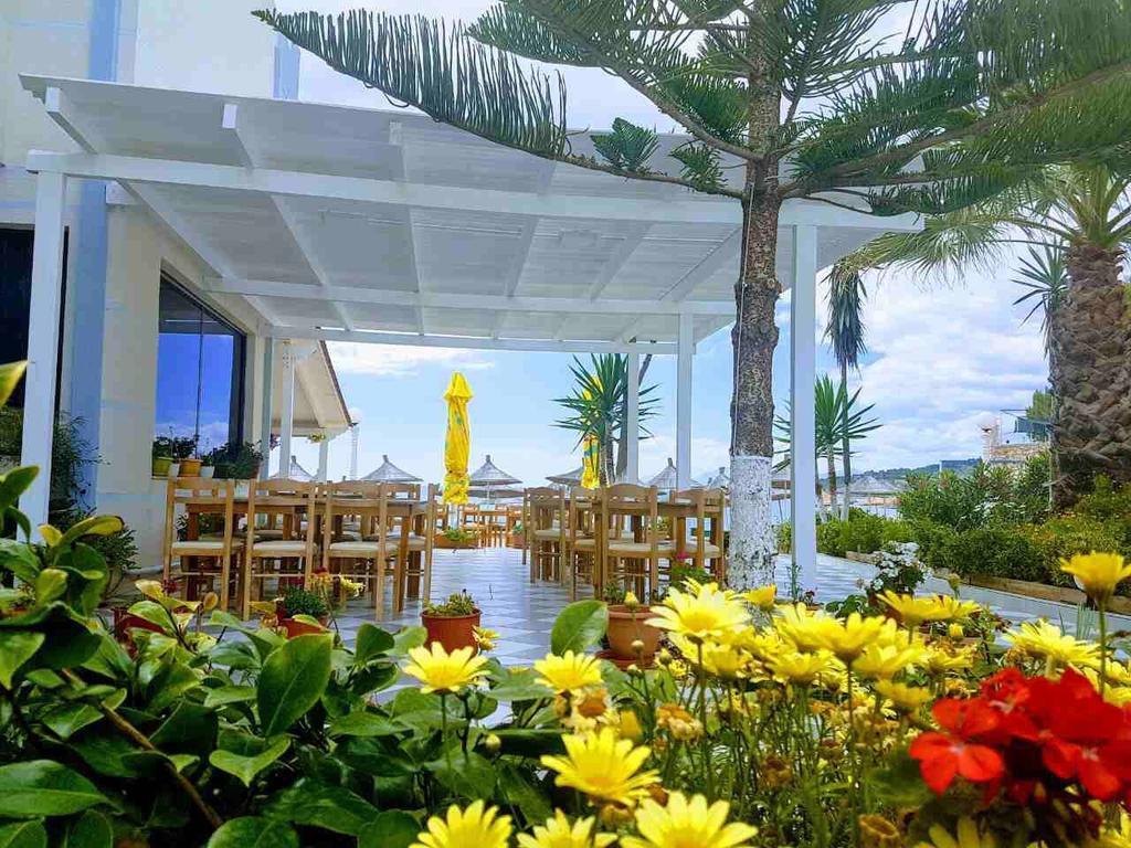 Hotel Artur Ксаміл Екстер'єр фото